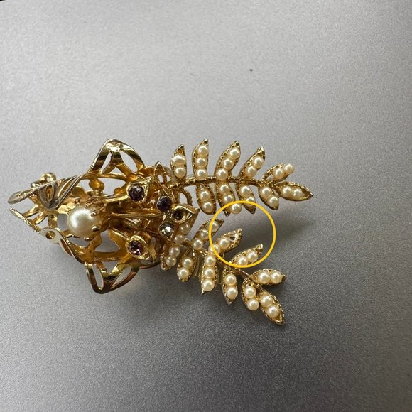 Pin Lot - Picture 9 of 11